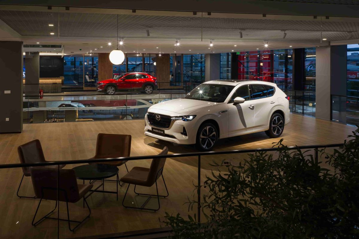 Mazda showroom.jpg