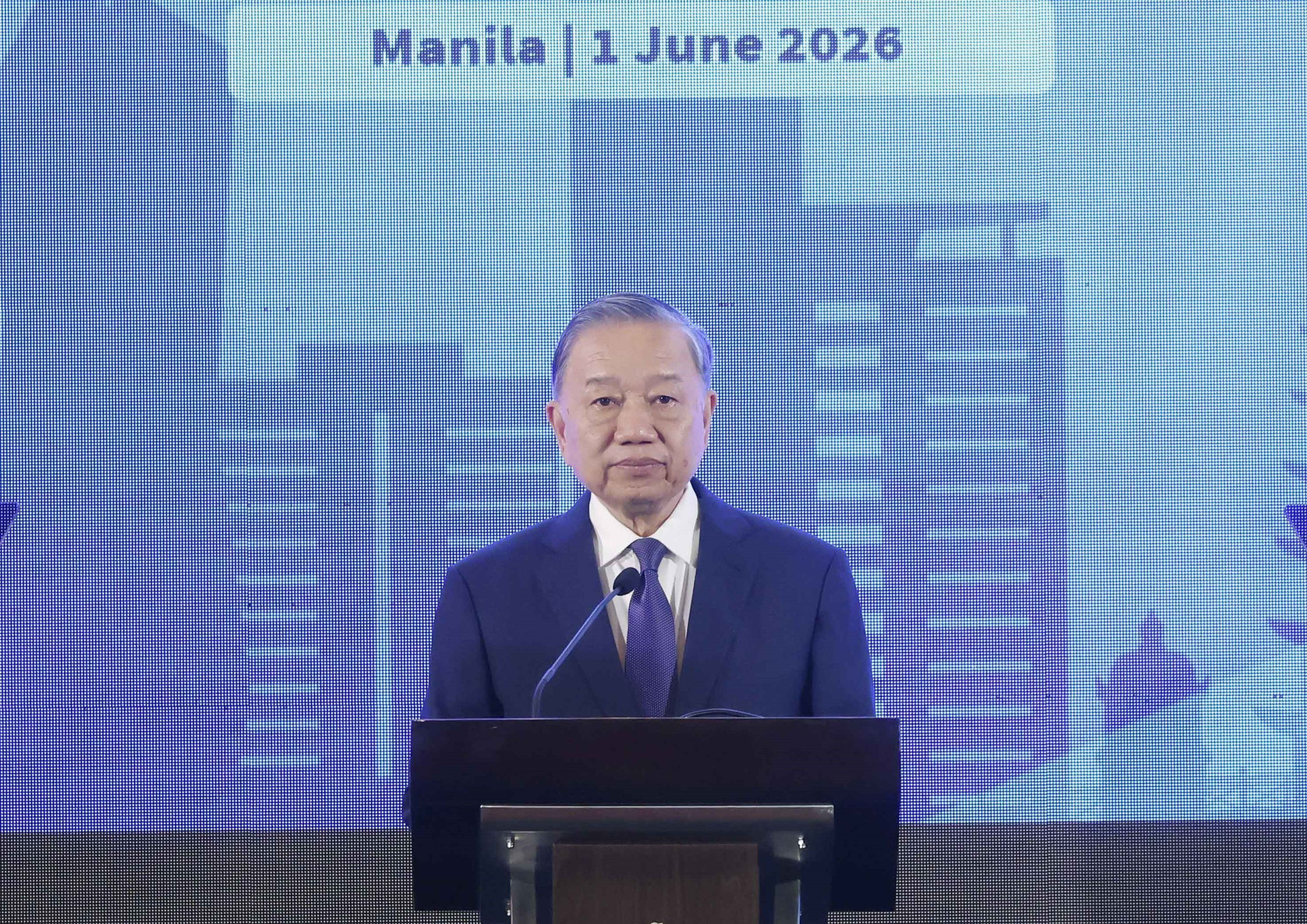 Tổng Bí thư, Chủ tịch nước Tô Lâm và Tổng thống Philippines Ferdinand Romualdez Marcos Jr. đến dự Diễn đàn Doanh nghiệp Việt Nam - Philippines. Ảnh: Thống Nhất/TTXVN