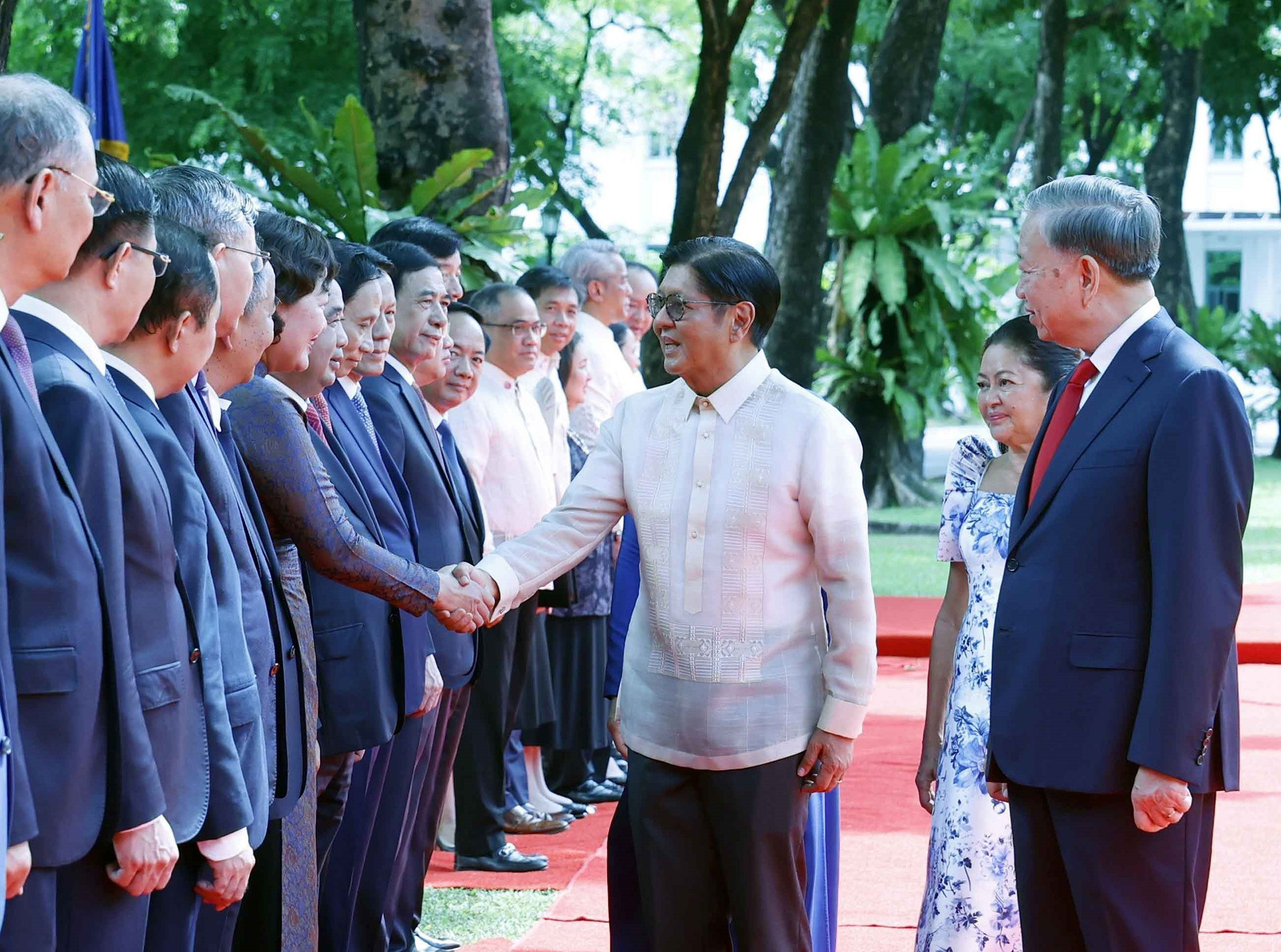 vnapotalledontongbithuchutichnuoctolamvaphunhanthamcapnhanuoctoiphilippines8797514 1780283212141626131095.jpg