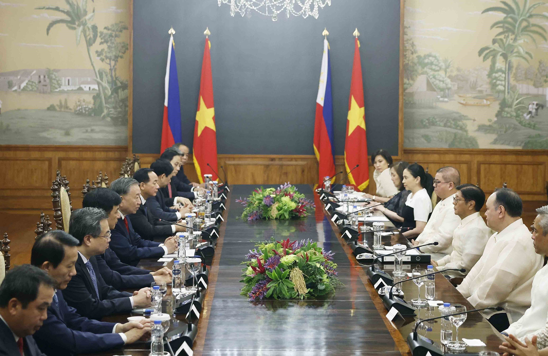 vnapotaltongbithuchutichnuoctolamvatongthongphilippineshoidam8797519 17802835522371460011014.jpg