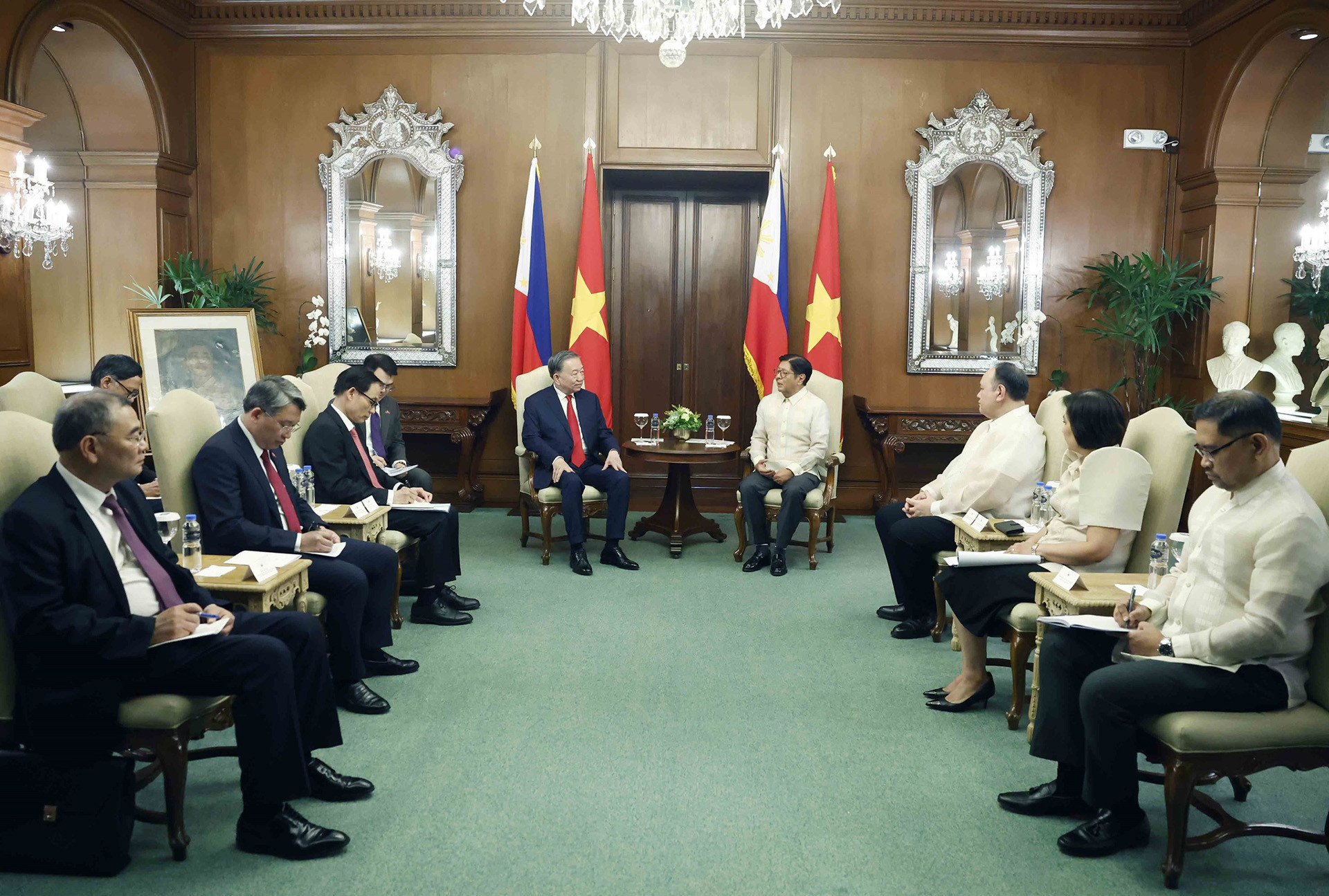 vnapotaltongbithuchutichnuoctolamvatongthongphilippineshoidam8797550 178028355220729313891.jpg