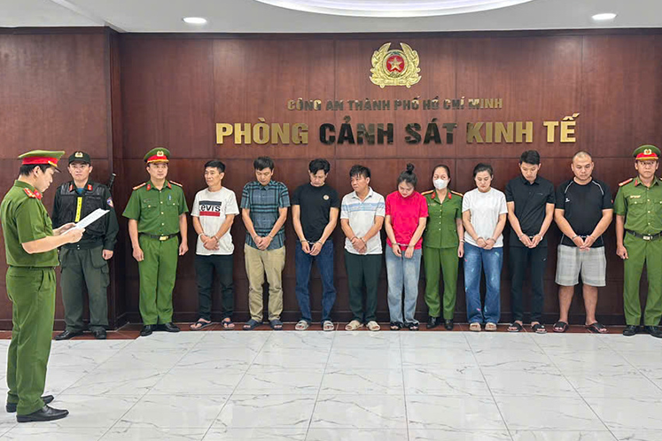 Vụ trạm trưởng kiểm lâm 'mật báo' cho chủ cơ sở vi phạm: Thêm nhiều cán bộ bị khởi tố