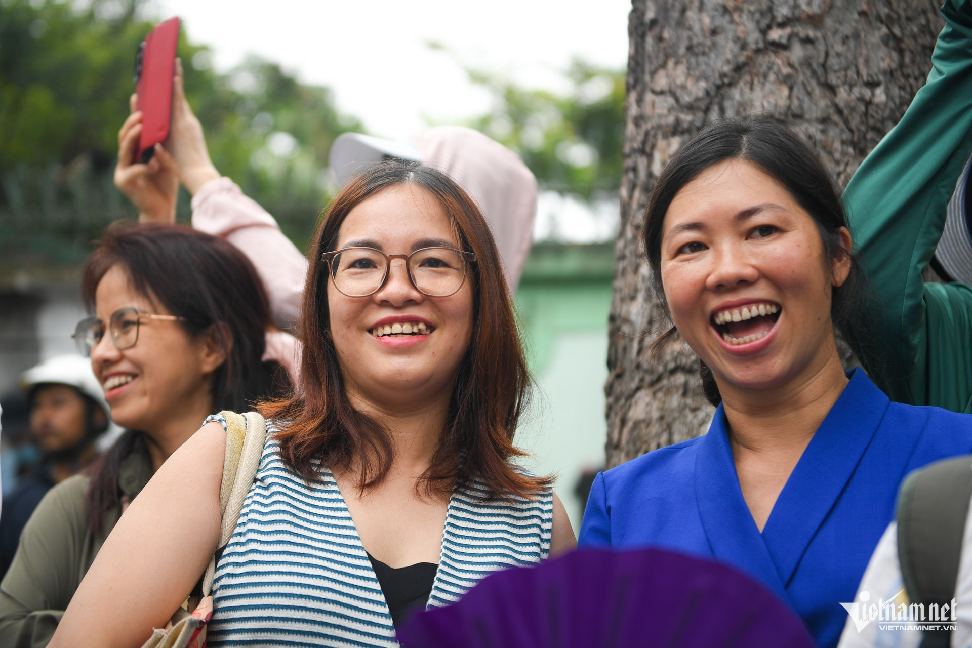 https://static-images.vnncdn.net/vps_images_publish/000001/000003/2026/6/1/w-thi-10-tphcm-nguyen-hue-4-1190.jpg