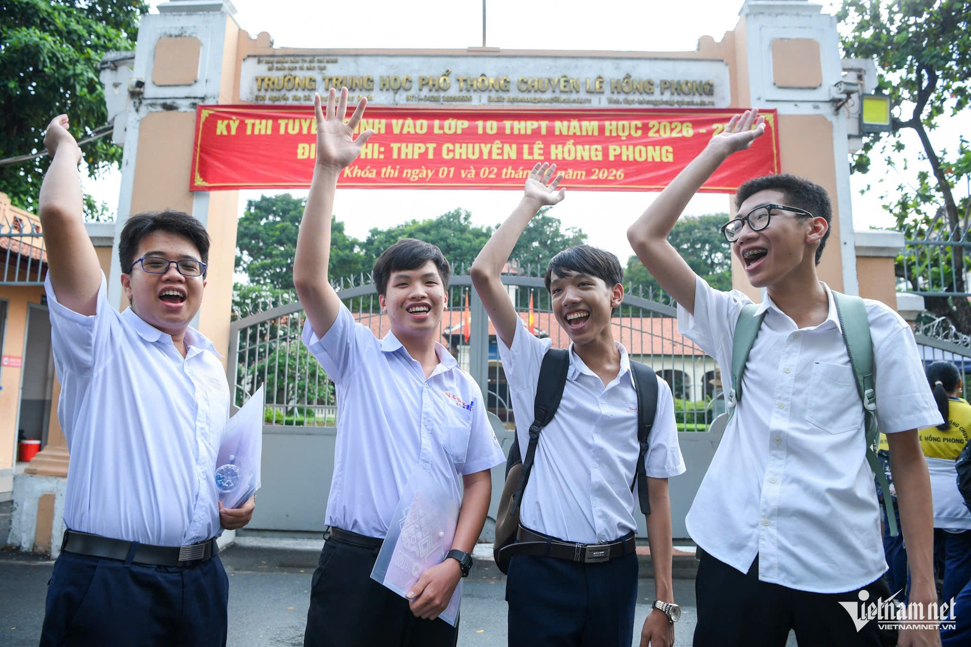 W-thi 10 TPHCM Tuấn Hùng 13.jpg