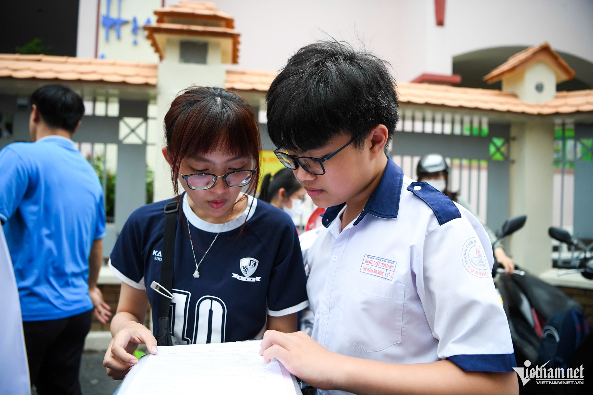 W-thi 10 TPHCM   Tuấn Hùng 2.jpg