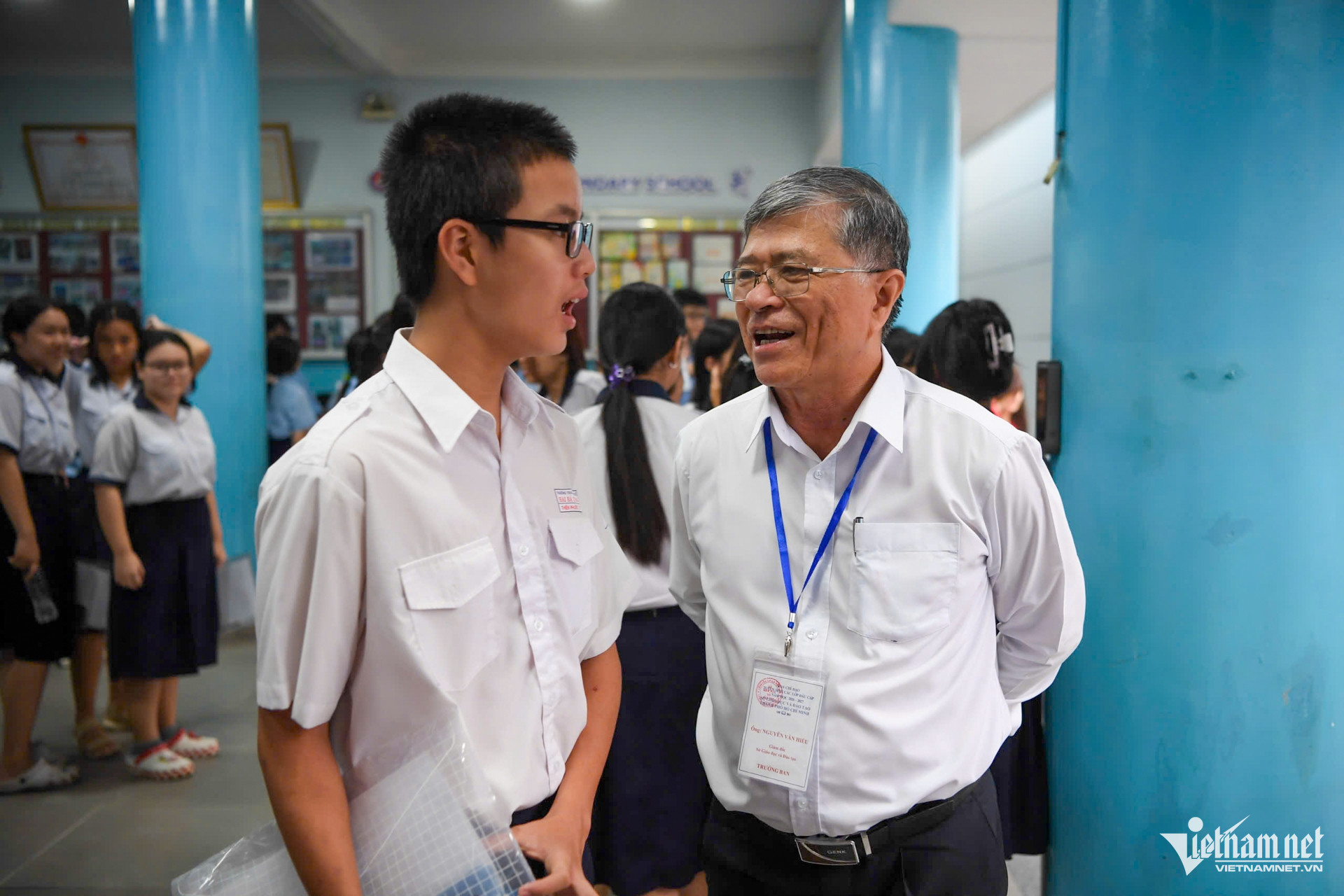 W-thi 10 TPHCM   Tuần Hùng 4.jpg