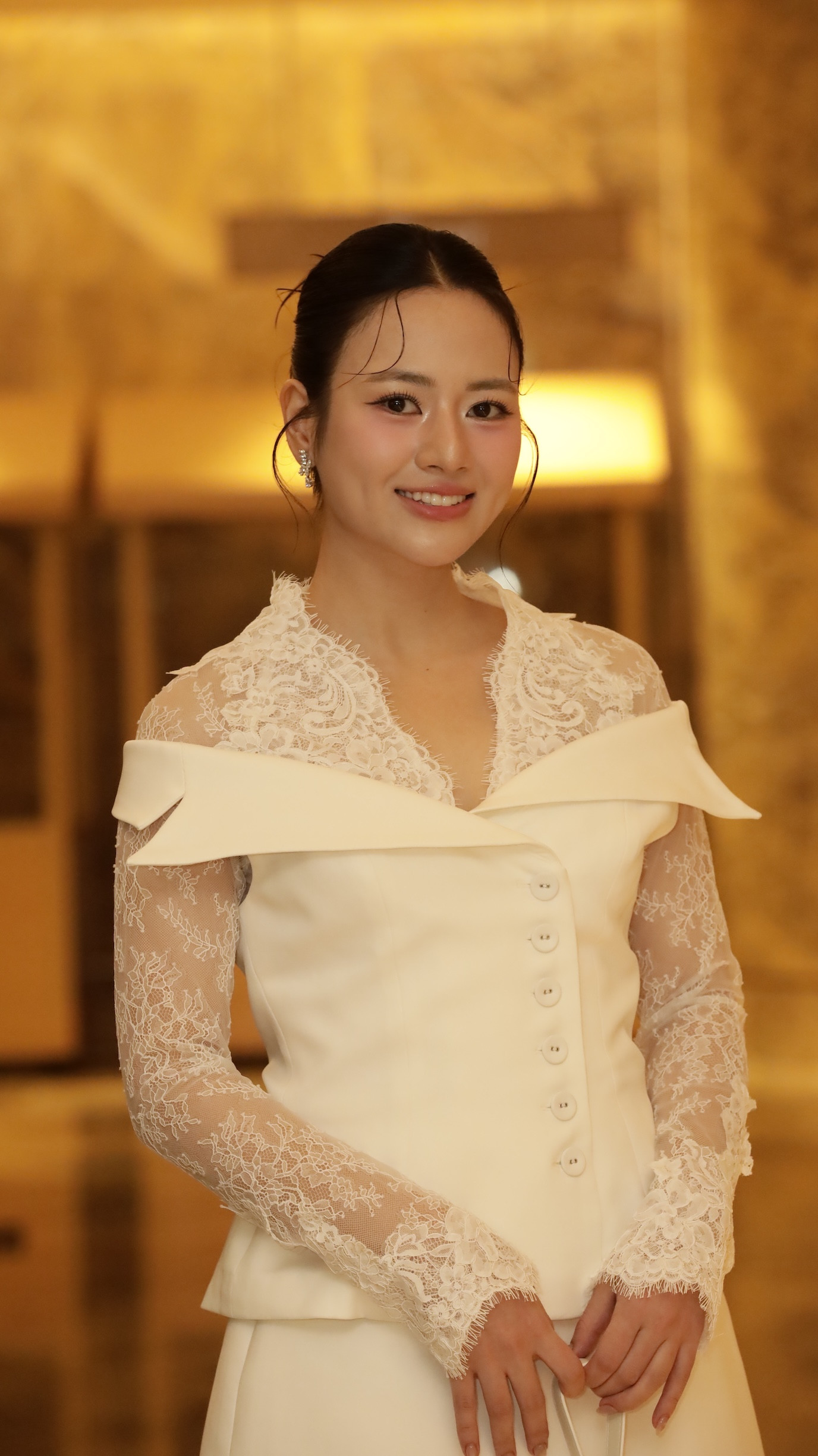 https://static-images.vnncdn.net/vps_images_publish/000001/000003/2026/6/10/-mgl4763-2380.jpg
