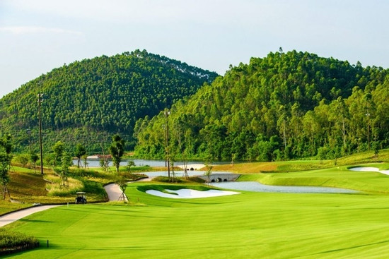 Bản tin chiều 10/6:Hạ chức trưởng phòng ở Phú Thọ đánh golf trong giờ hành chính