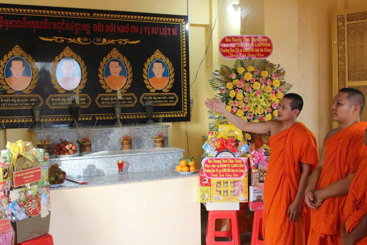 An Giang: Tưởng niệm 4 vị sư liệt sĩ Khmer