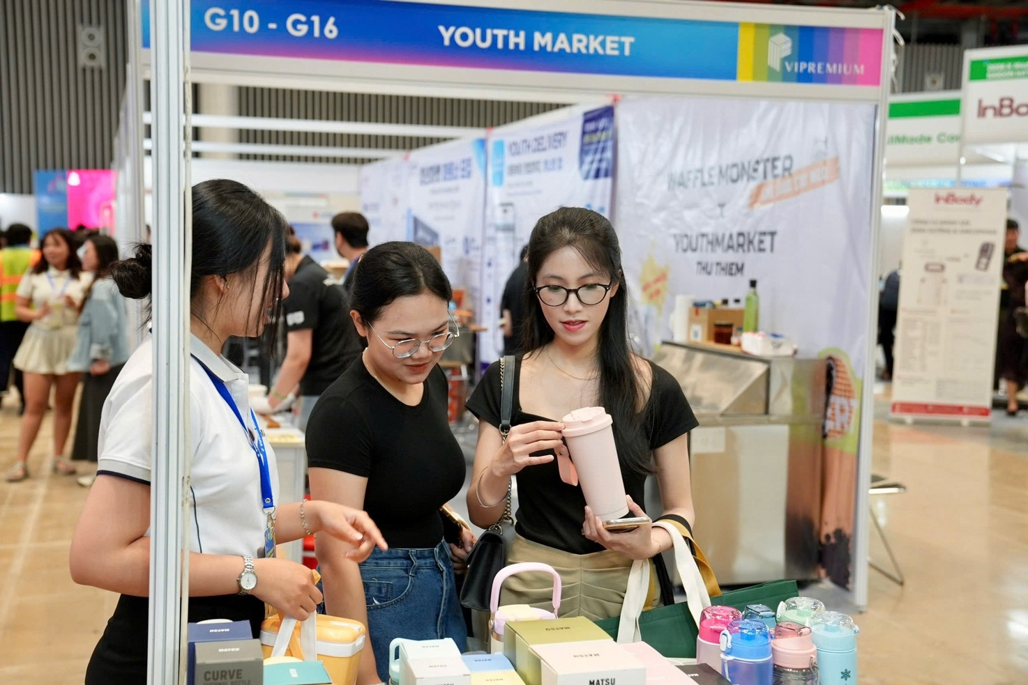 Duy Tân ghi dấu ấn tại Thai Festival và Vietconsumer 2026