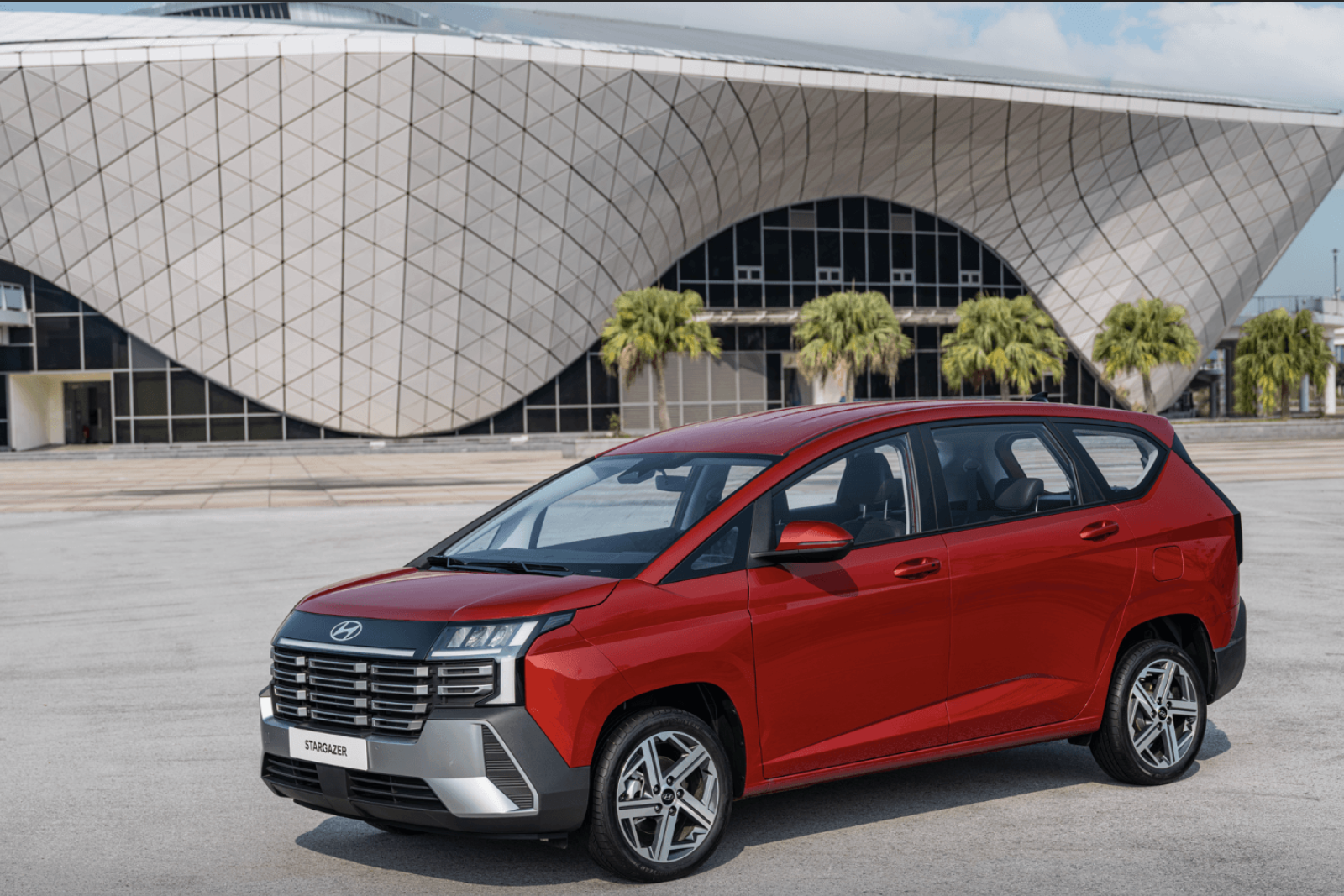 Hyundai giảm giá nhiều dòng xe trong tháng 6