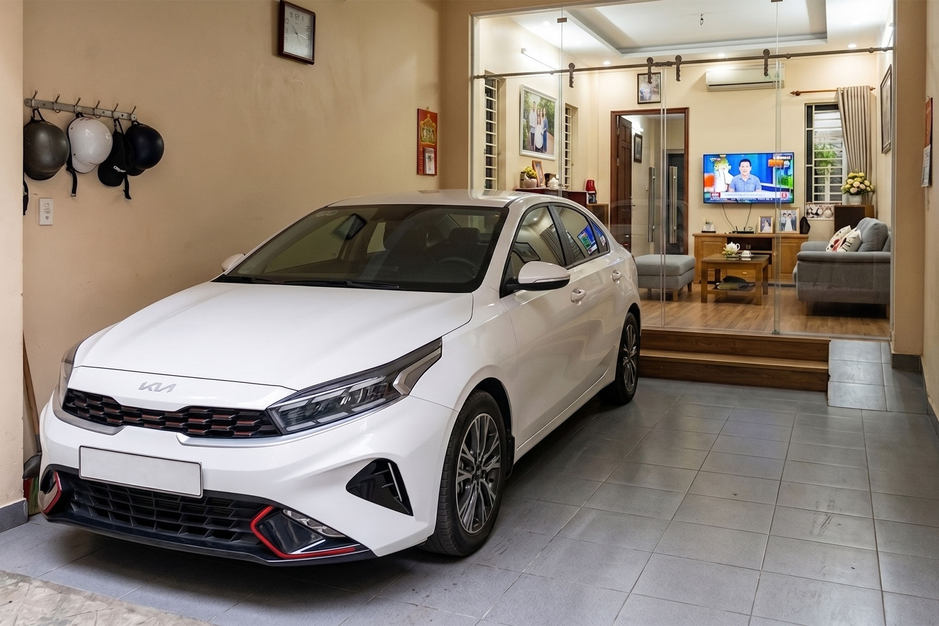KIA K3 của chủ xe Hà Nội 'chết lâm sàng' vì một thói quen phổ biến ở mọi tài xế