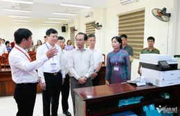 W-Bộ trưởng Hoàng Minh Sơn kiểm tra công tác chuẩn bị cho kỳ thi tốt nghiệp THPT.JPG.jpg