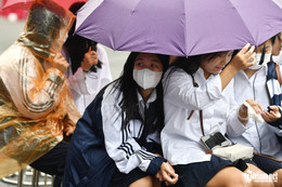 W-mua lanh HN Hoang Minh.jpg