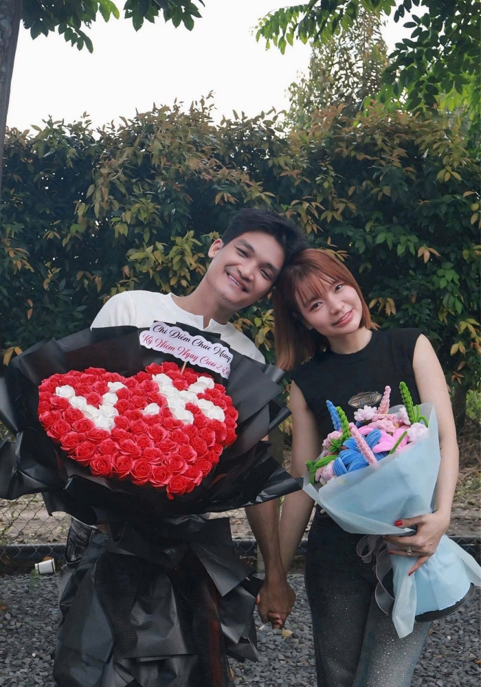 batch_z7924932671806_c7162a6d1a99f85660828cd5c61b0702.jpg