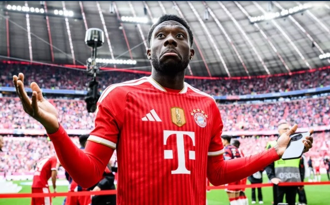 Canada Alphonso Davies Bundesliga.jpg