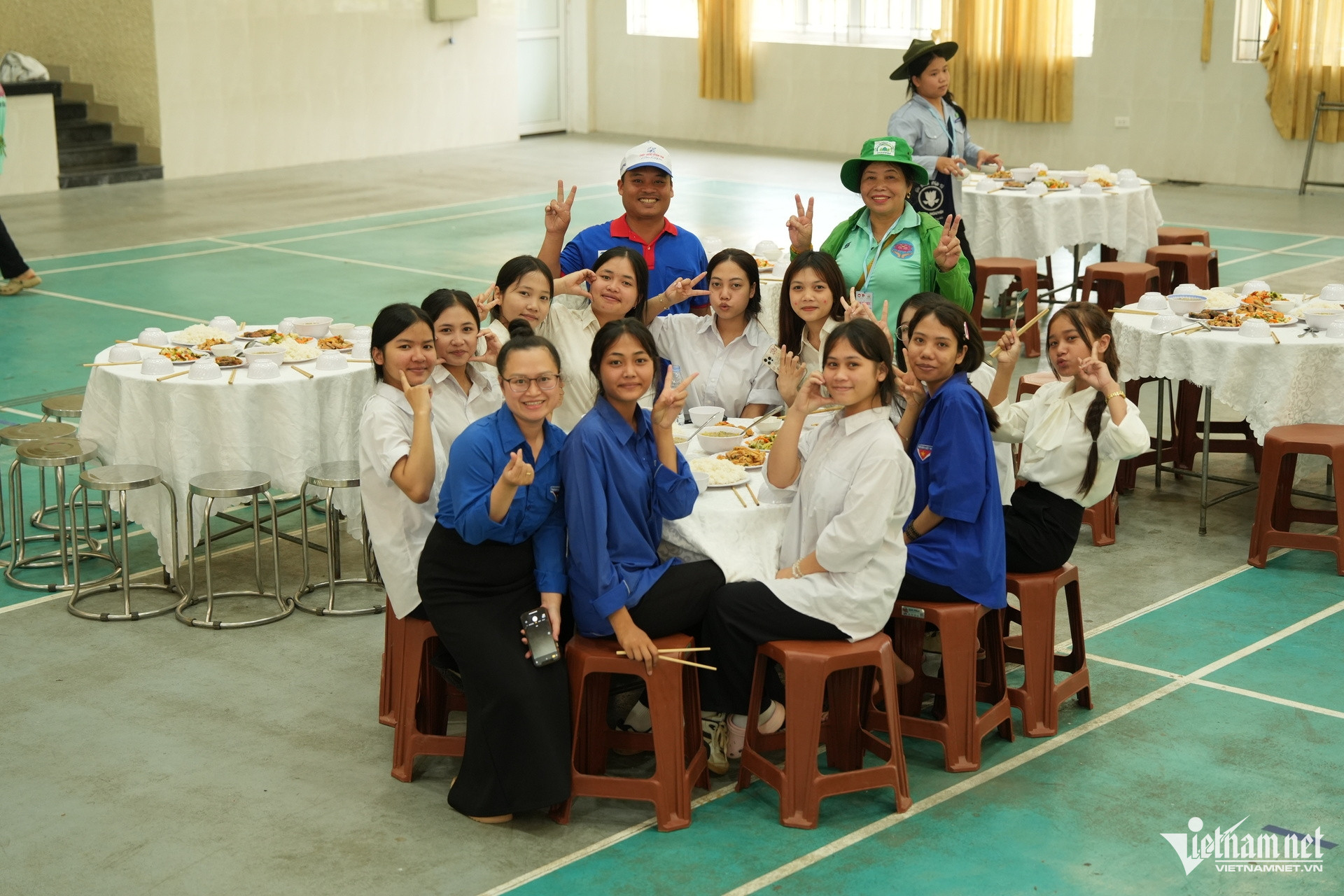 W-anh 2 2.jpg