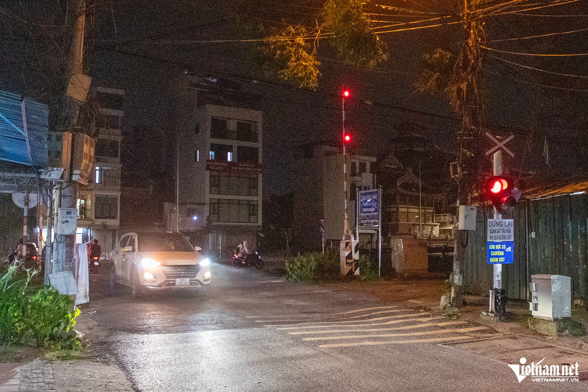 W-antoanduongsat5HIEU5870 sao chép.jpg