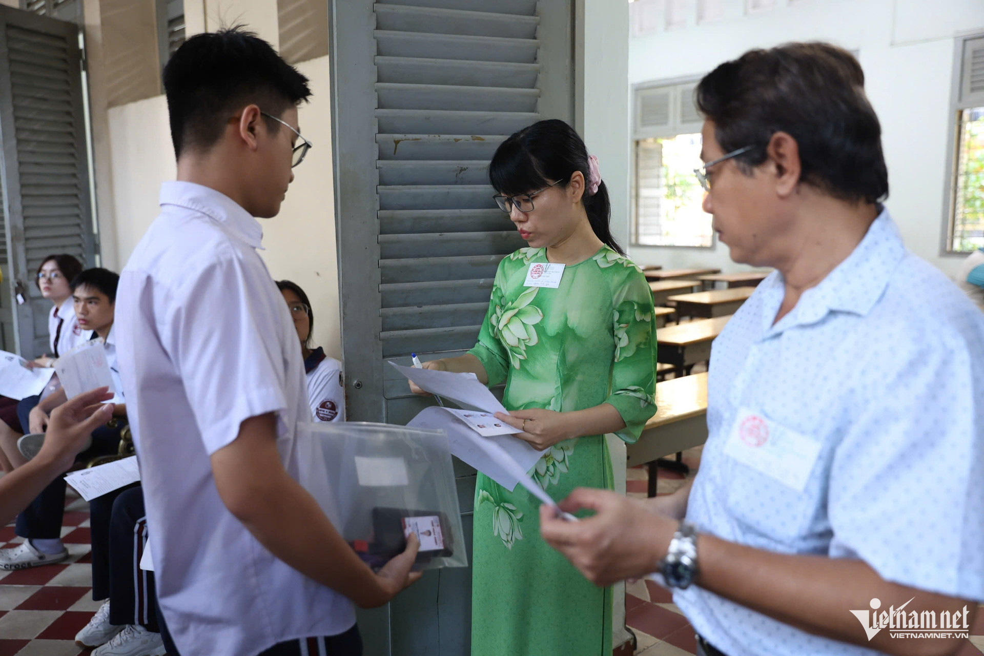 W-thi tot nghiep thpt (5) 2.jpg