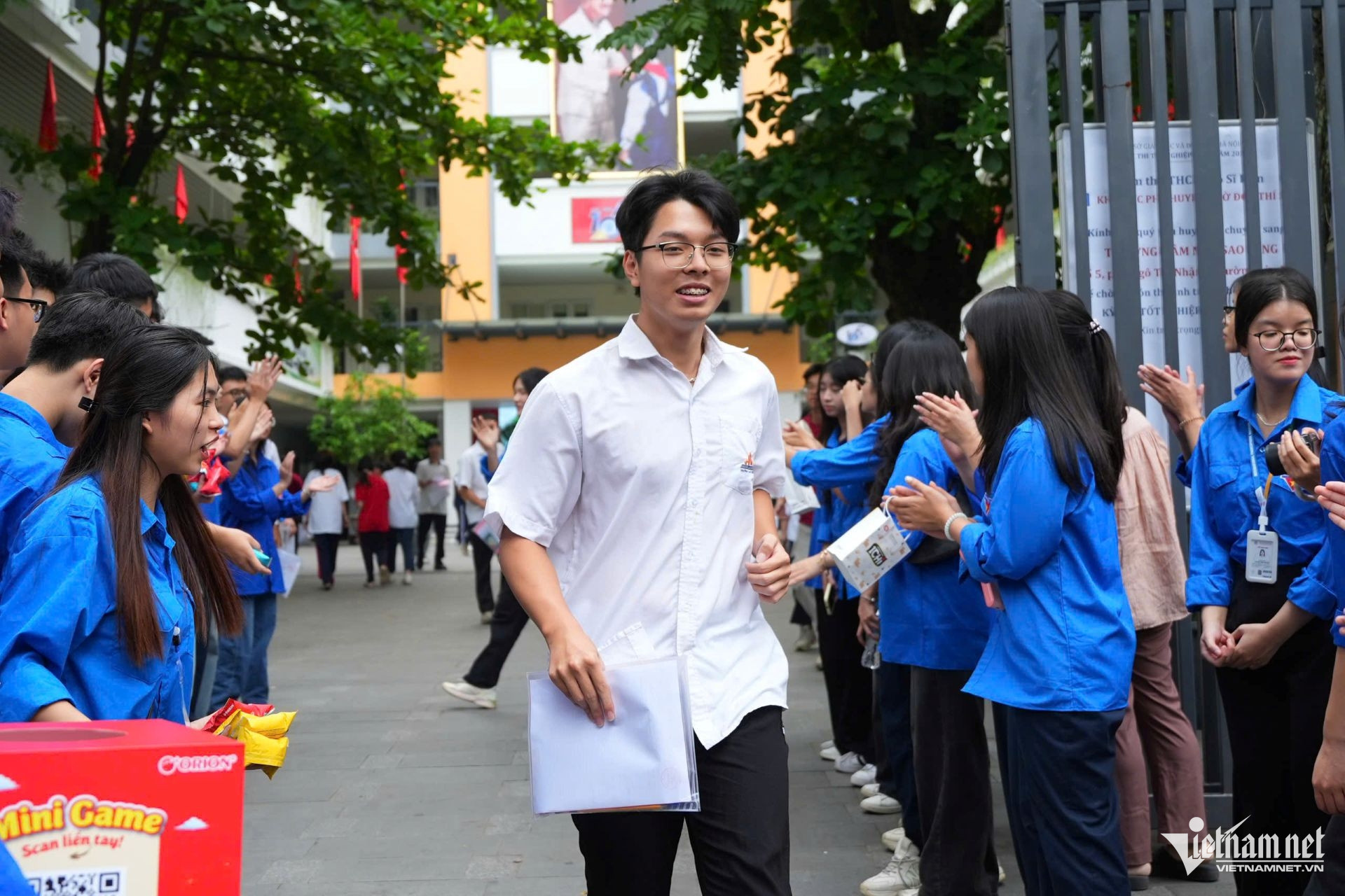 W-thi van Huy.jpg
