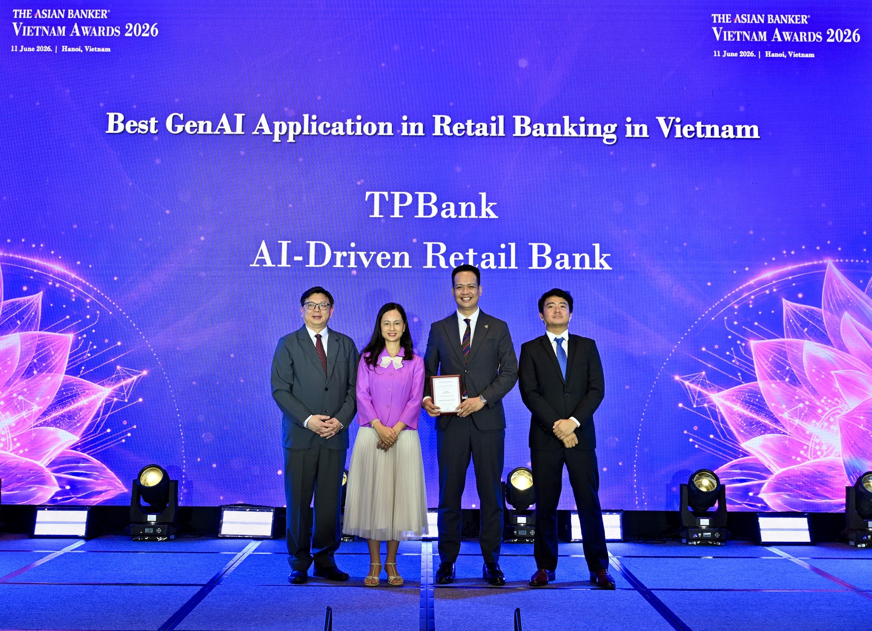 2.Ứng dụng AI tạo sinh (GenAI) xuất sắc nhất Việt Nam_ (Best GenAI Application in Vietnam).jpg