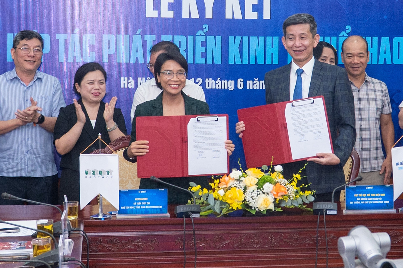 Cục TDTT ký hợp tác thúc đẩy kinh tế thể thao Việt Nam