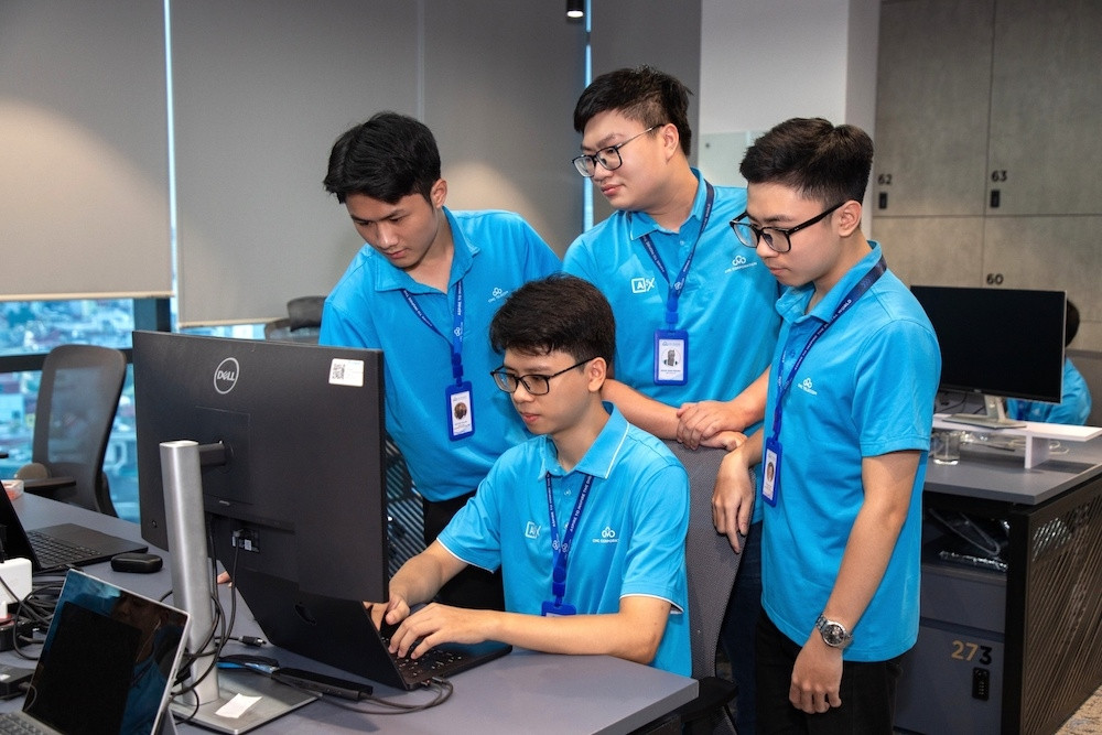 Kỹ sư trẻ CMC Cloud chinh phục danh hiệu Kubestronaut