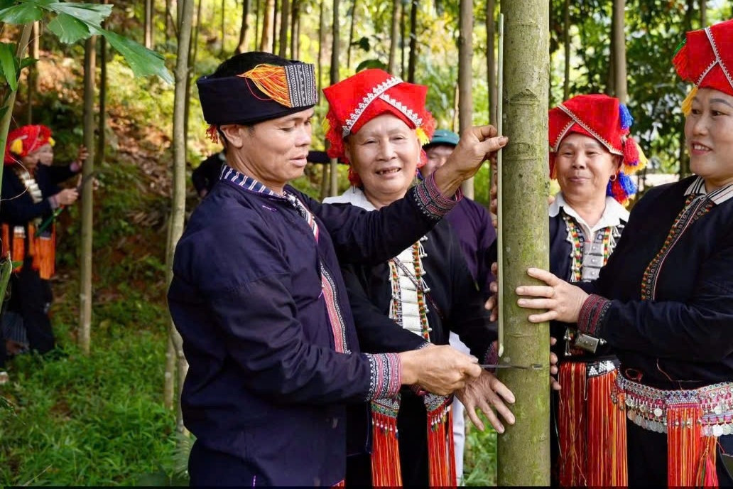 Lai Châu đẩy mạnh truyền thông, tạo động lực giảm nghèo bền vững
