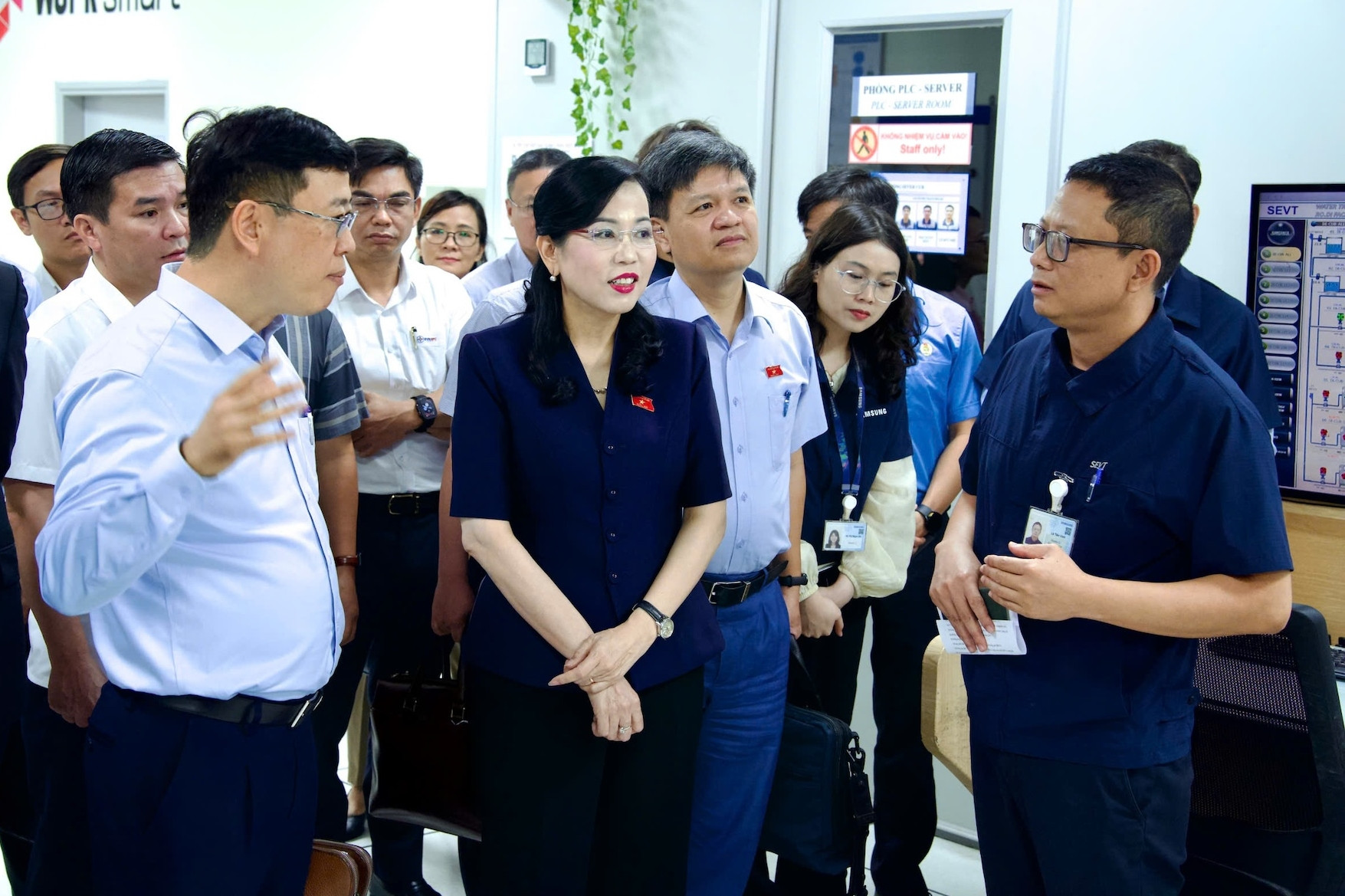 Tạo cơ chế để doanh nghiệp mua bán điện trực tiếp dễ nhất, chống thế độc quyền