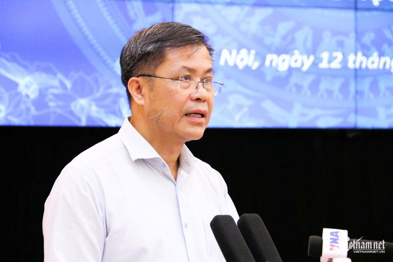 W-Lê Mỹ Phong.jpg