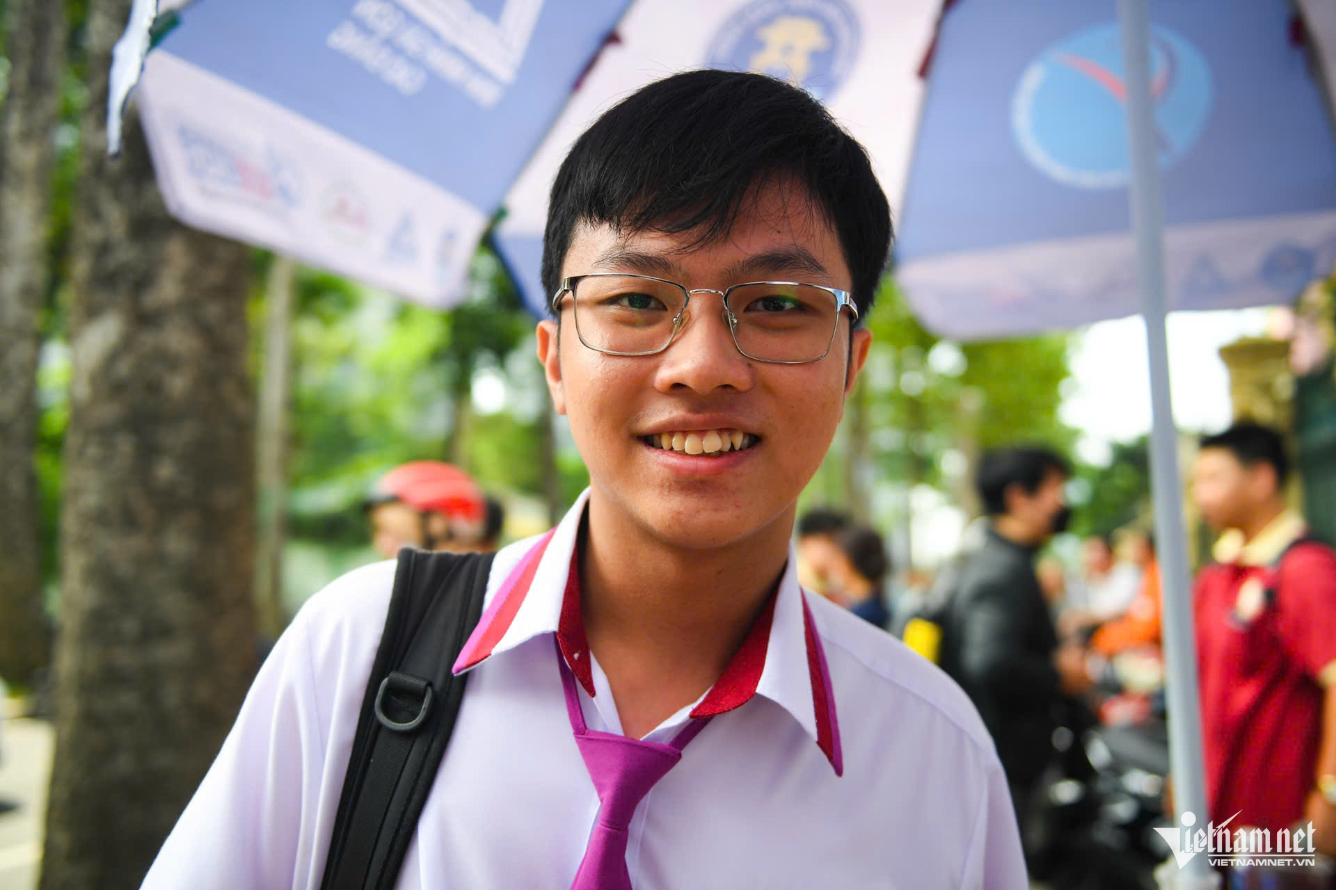 W-Thí sinh dự thi tốt nghiệp.jpg