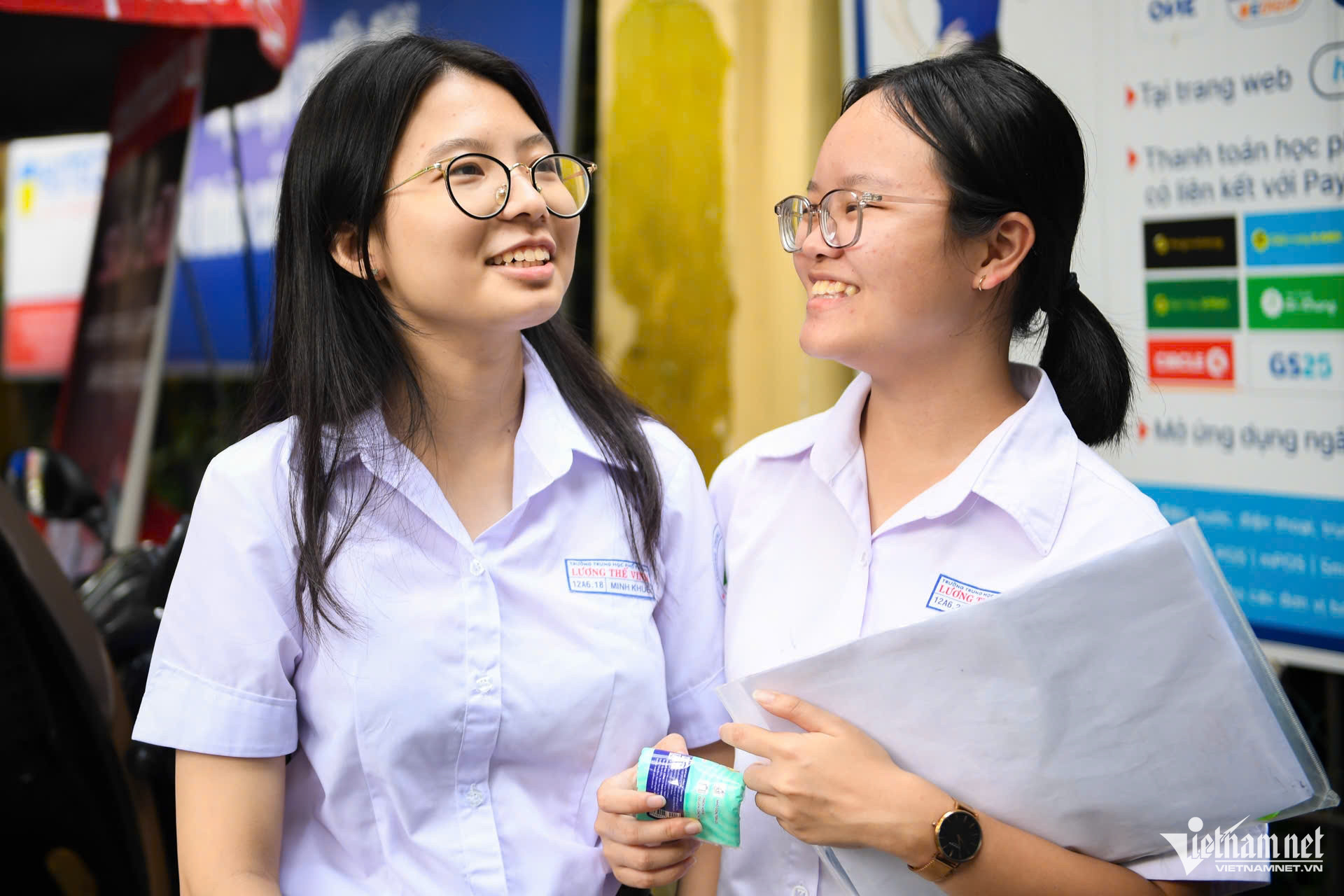 W-Thí sinh dự thi tốt nghiệp.jpg