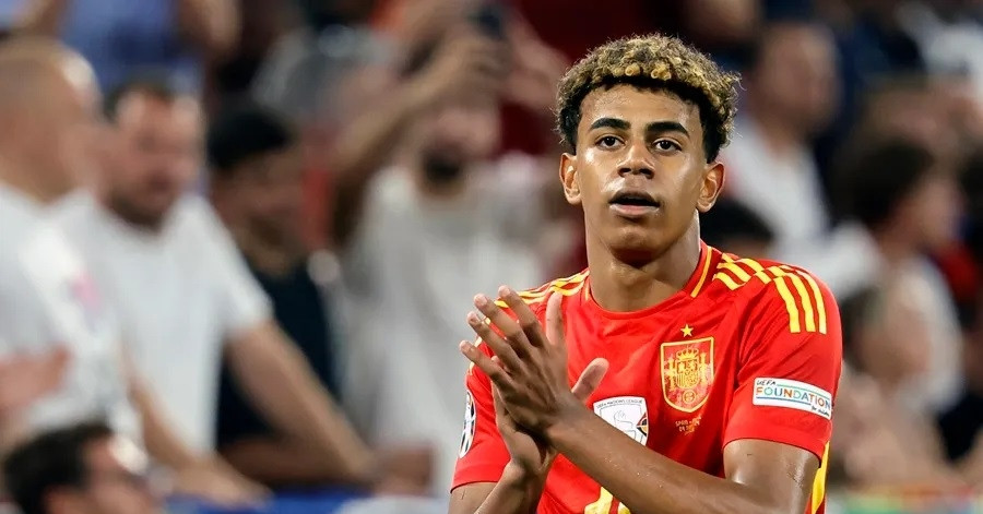 Lamine Yamal được khen trước World Cup đến chính chủ cũng ngại