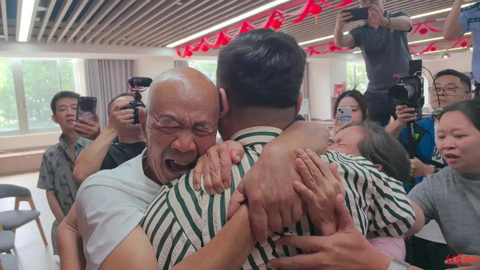 tim lai chau trai anh1.jpg
