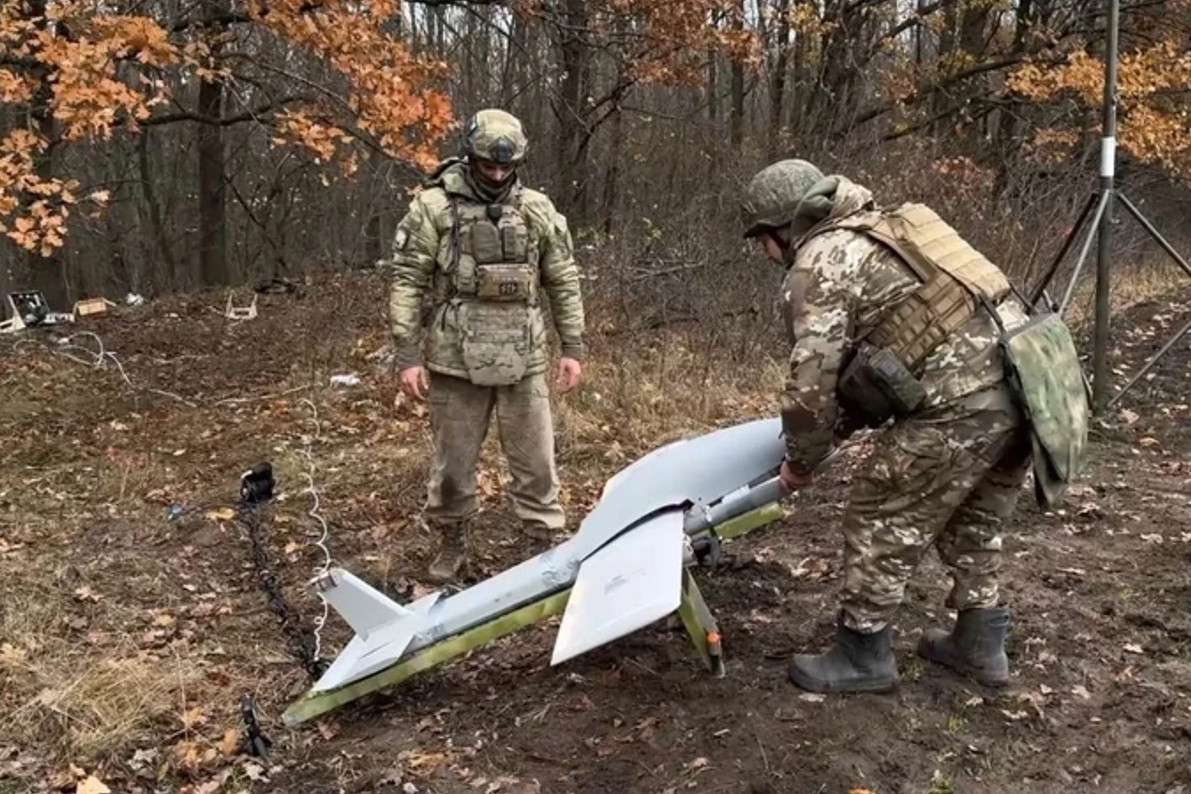 UAV ván ép giả rẻ Molniya, ‘cơn ác mộng’ mới với quân Ukraine
