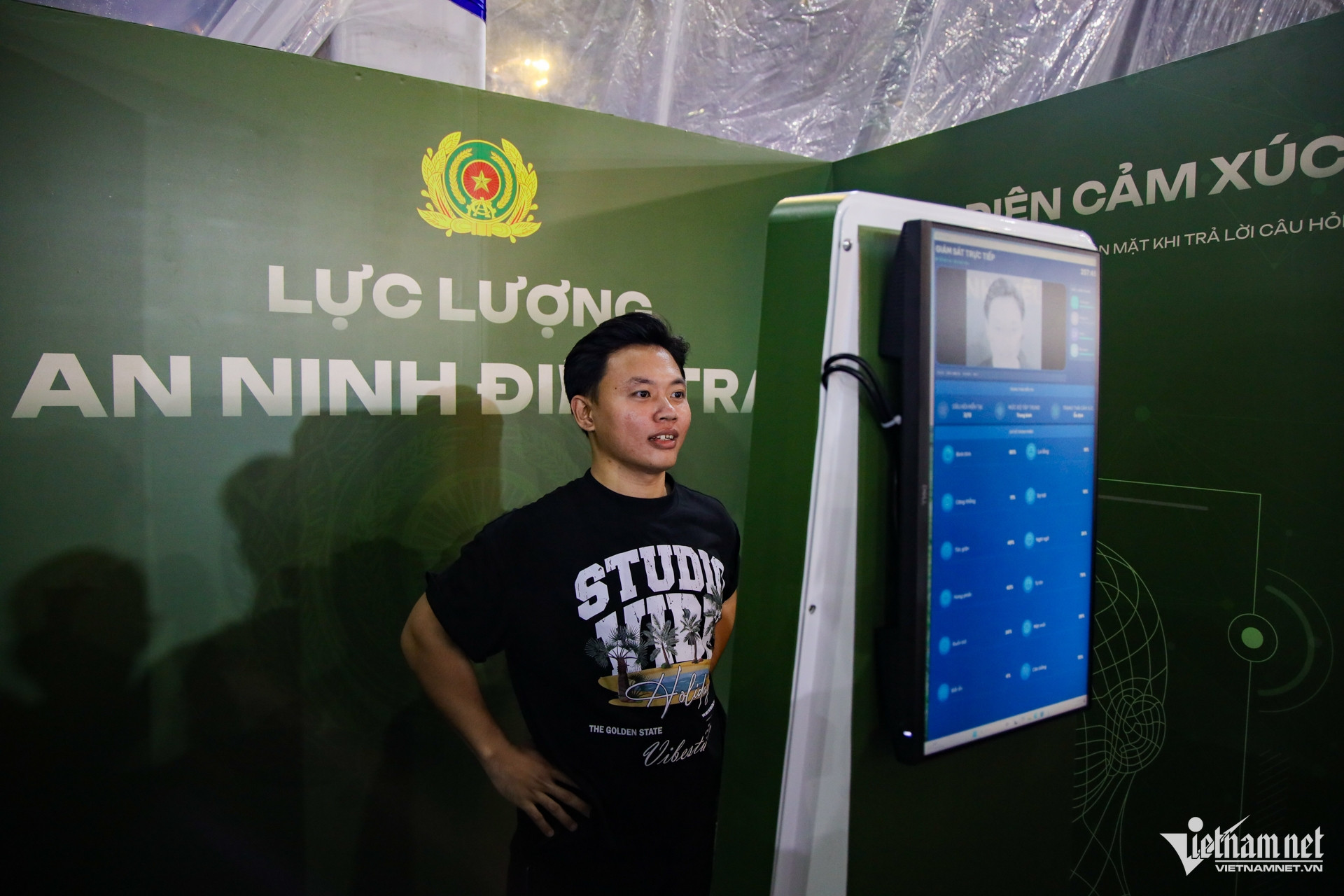 W-triển lãm Nguyễn Huế 24.jpg