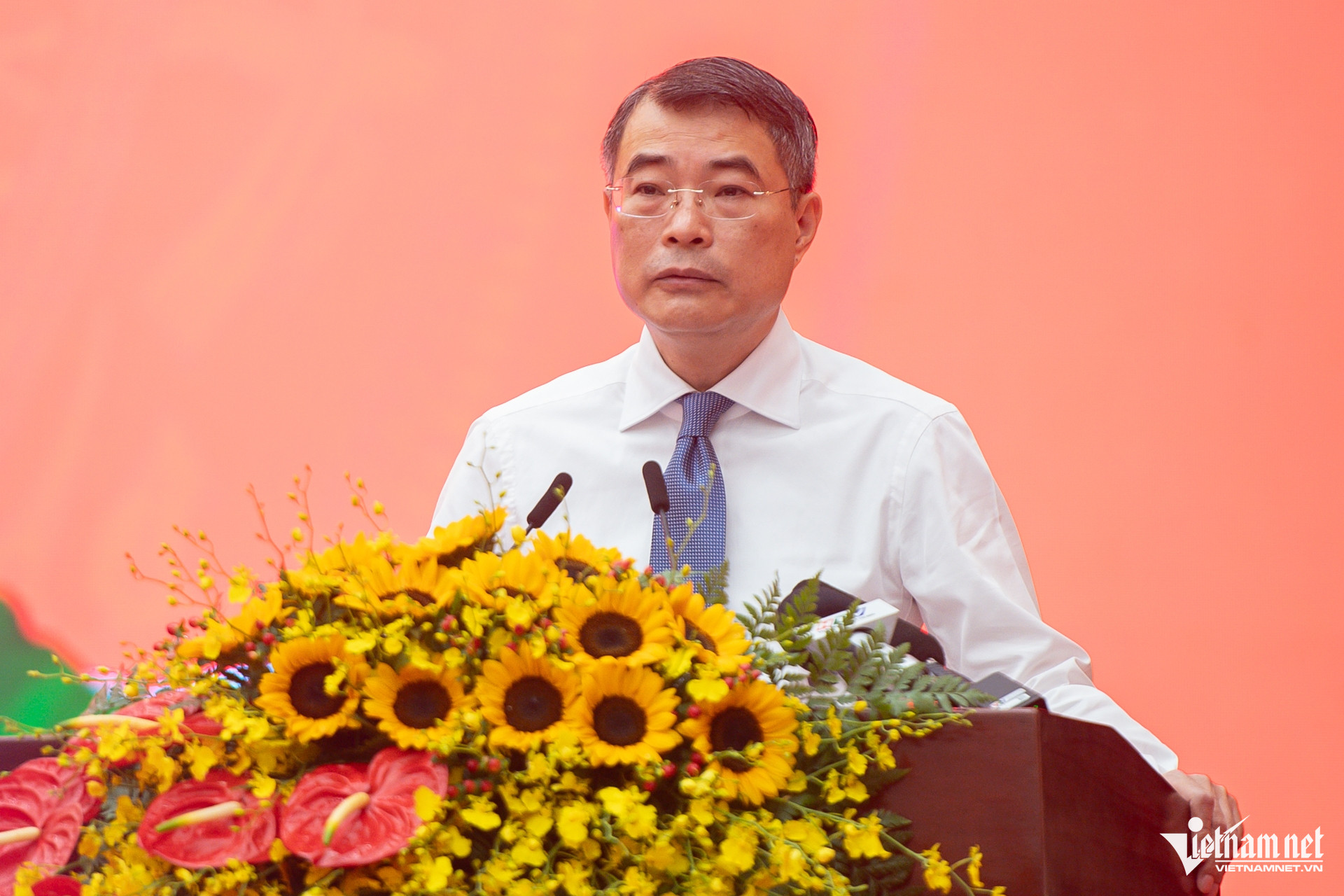 W-TT TPHCM Nguyễn Huế 5.jpg