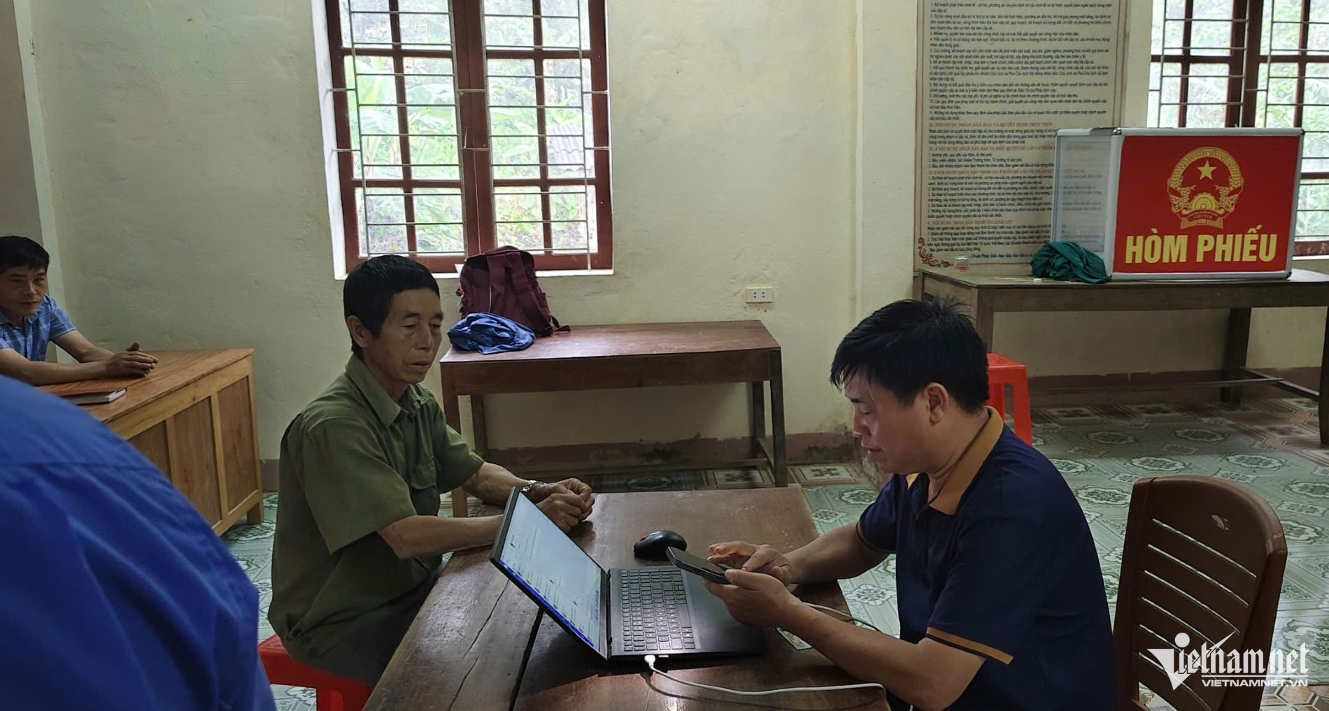 W-Xồng Nhịa Mai 1.jpg