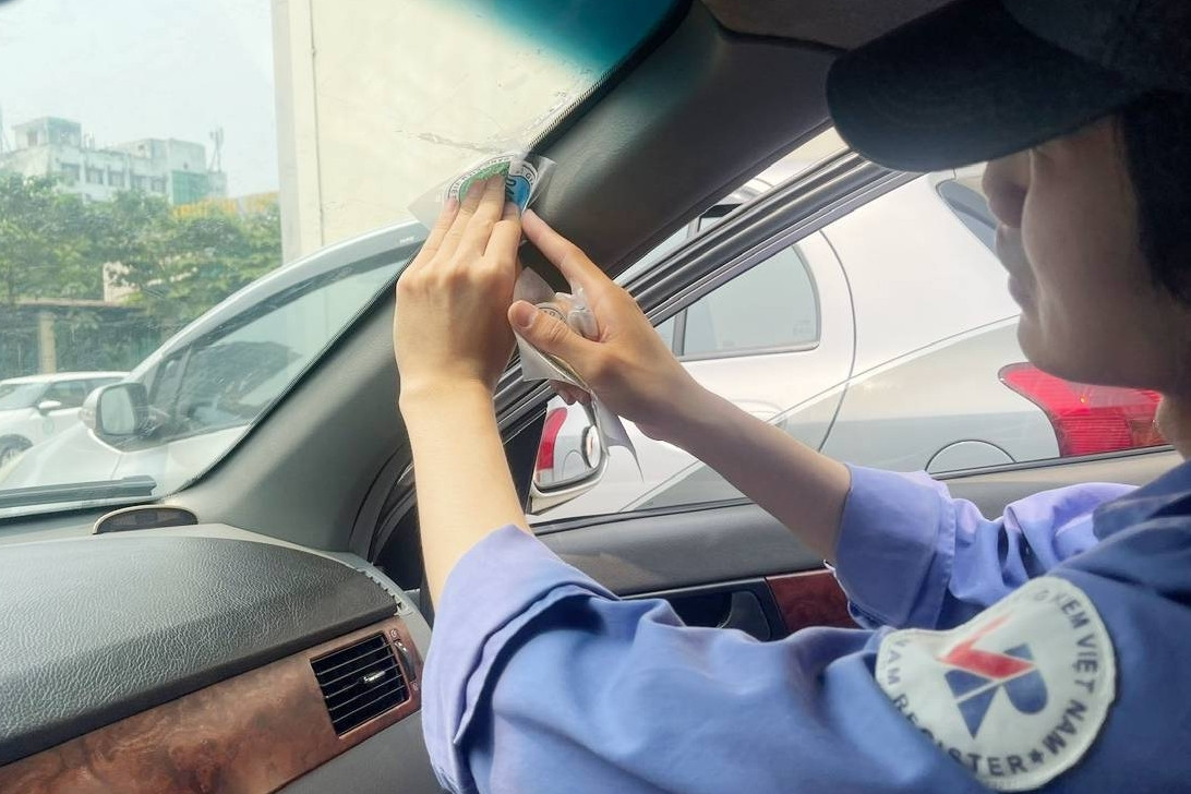 Bản tin sáng 14/6: Chiêu lừa mới nhắm vào chủ xe ô tô sắp hết hạn đăng kiểm