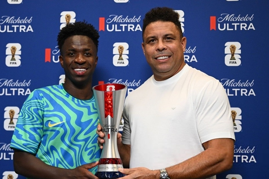 Brazil giữ kỷ lục World Cup, Ancelotti bị chê chọn sai đội hình