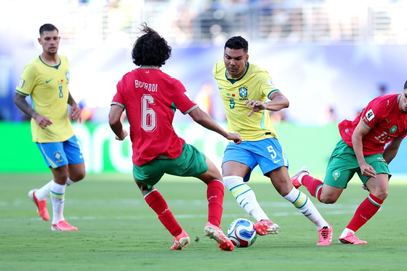 Casemiro bị chê dở tệ khi đá World Cup cùng Brazil