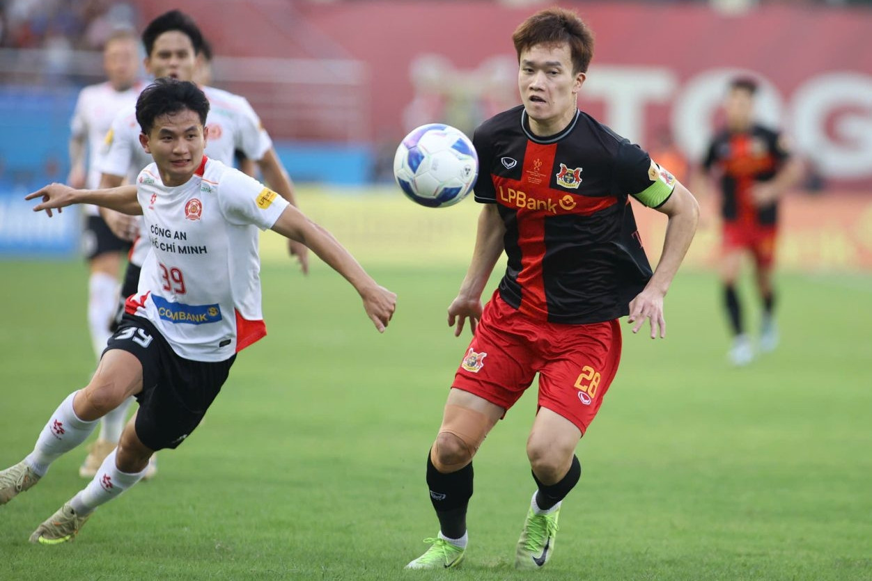  Đánh bại Ninh Bình, CA TPHCM lần đầu vô địch Cúp Quốc gia 