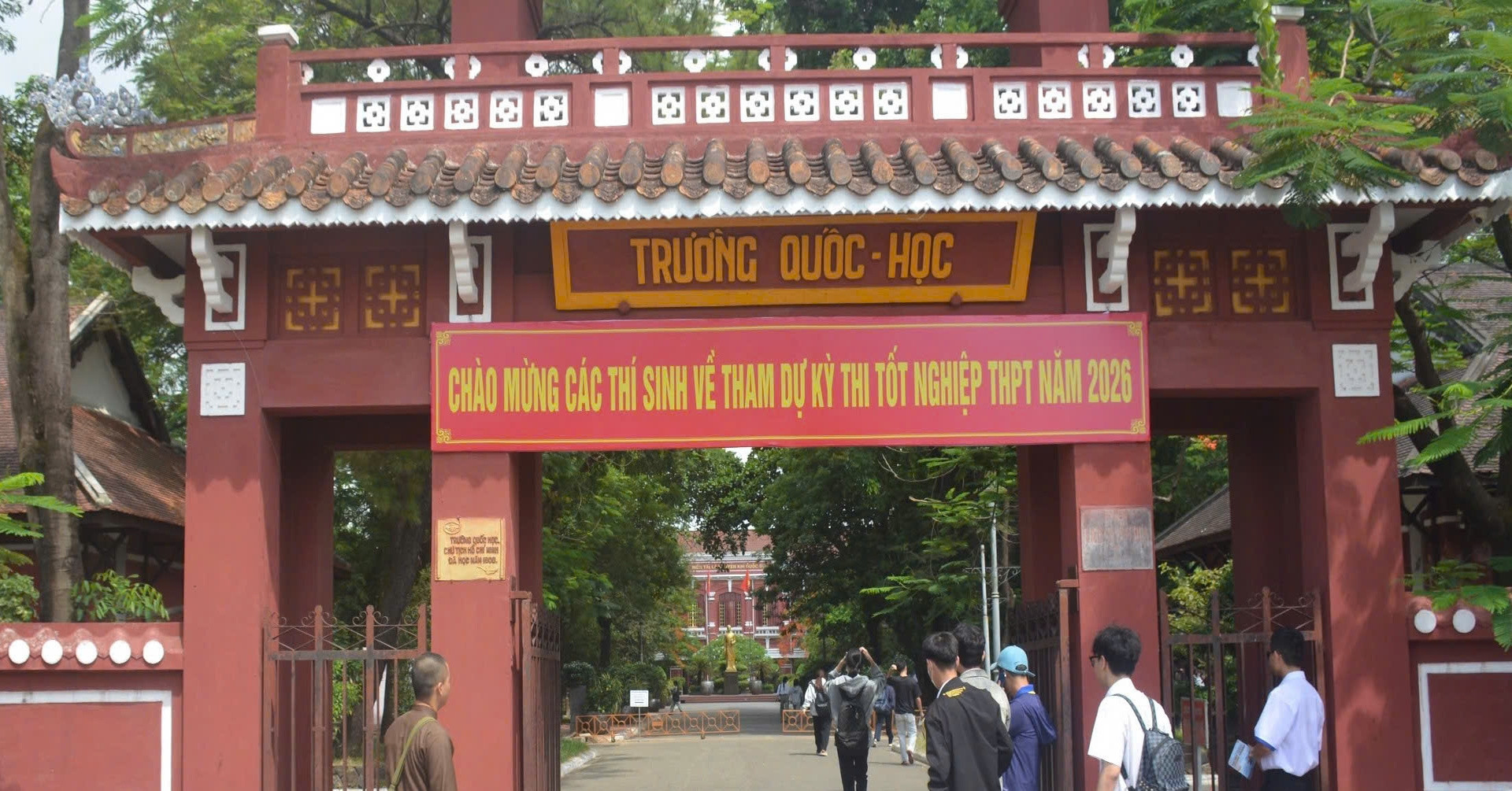 Huế công bố điểm chuẩn lớp 10, nhiều trường tăng so với năm trước