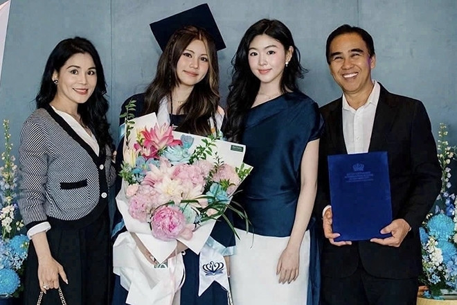 MC Quyền Linh tự hào ái nữ xinh đẹp, Anh Đức và bà xã kém 12 tuổi lãng mạn