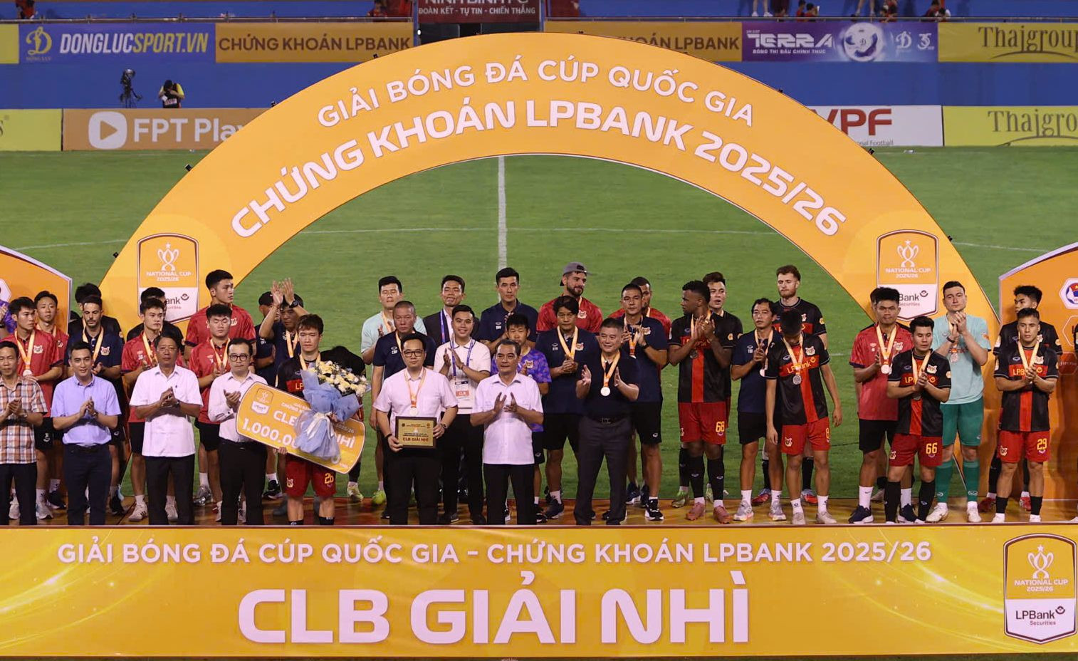 ninh binh.jpg