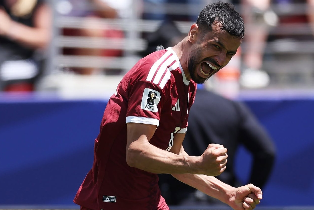 Qatar ghi bàn phút 95 trước Thụy Sĩ, làm nên lịch sử tại World Cup