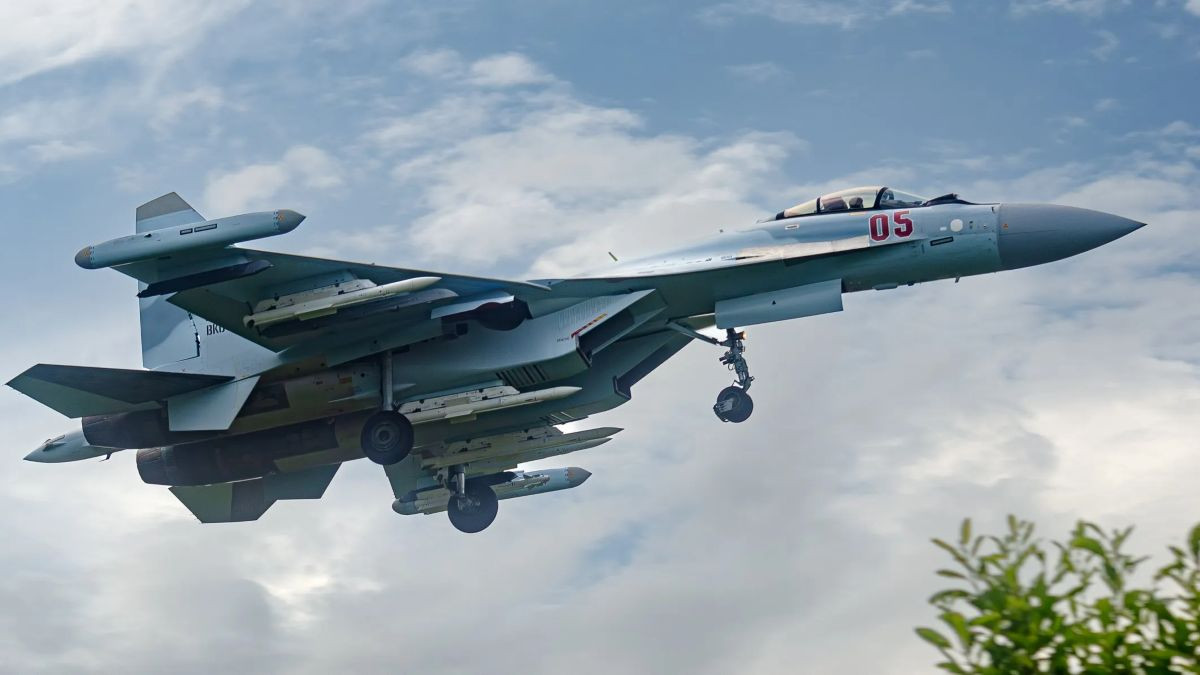 Tên lửa R 77M 2.jpg