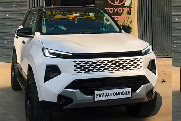 Toyota Fortuner thế hệ mới lộ diện tại Ấn Độ: Sự thật khiến nhiều người bất ngờ