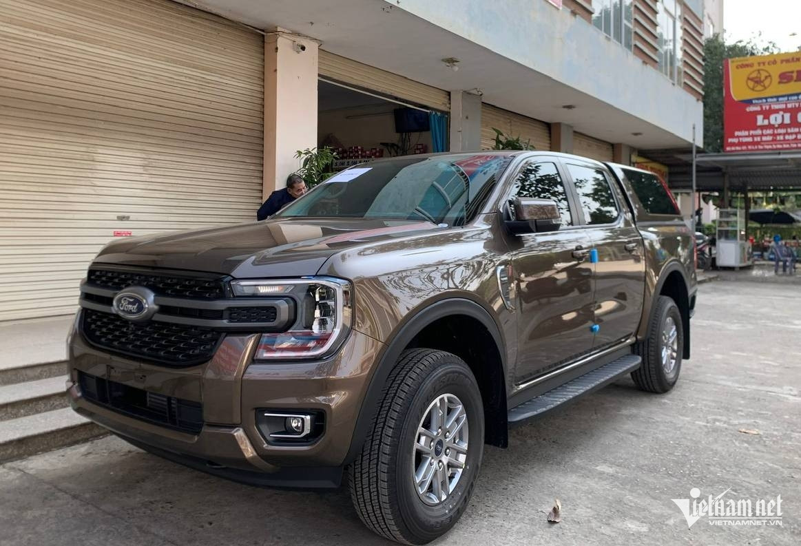 W-xe Ford Ranger.jpg