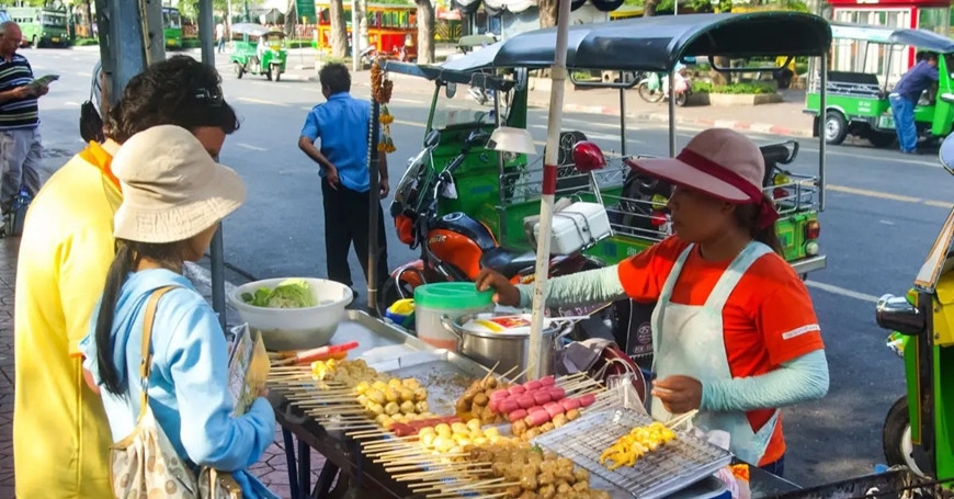 Bangkok quản trị vỉa hè: Đô thị hiện đại vẫn có nơi để người nghèo mưu sinh